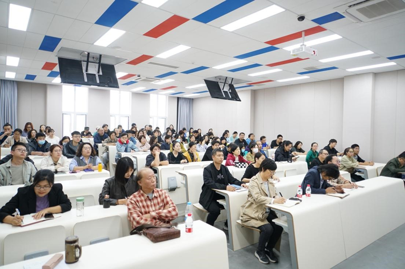 我们组织开展教师培训活动