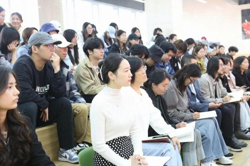 河南省艺术教育界纪念北京文艺工作座谈会召开十周年研讨会在我们召开