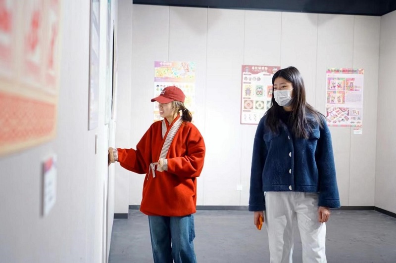 第四届“创意河南”艺术设计大赛获奖作品展暨“设计创新 赋能河南”高等学校设计教育高质量发展学术研讨会在我们举行