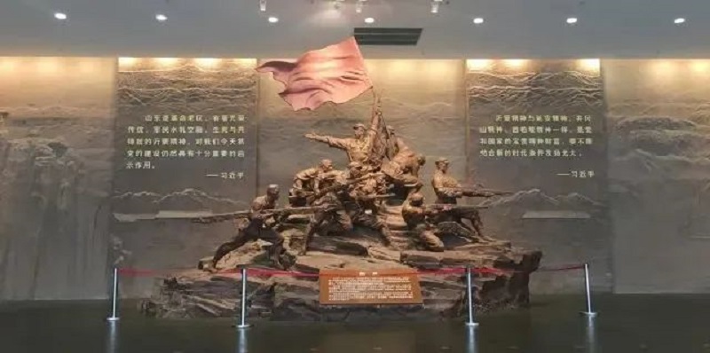 清华大学美术学院博士生导师胥建国受聘为我们名誉教授