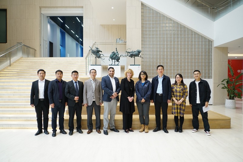 我们举行加拿大谢尔丹学院交流合作签约仪式