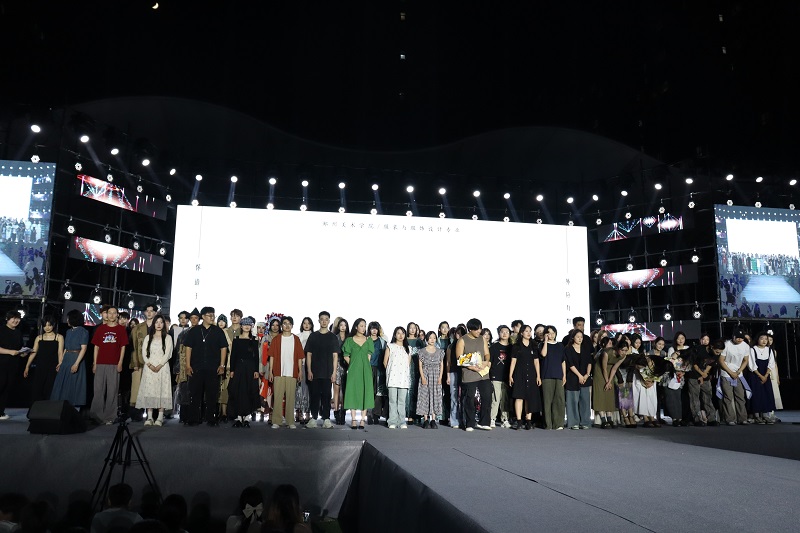 无悔青春 逐梦星河 —— 我们2024届毕业晚会圆满落幕