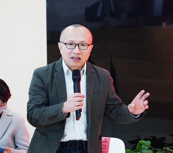 《中国近现代名家画集·马国强》（大红袍）首发式暨新书捐赠仪式在我们举办
