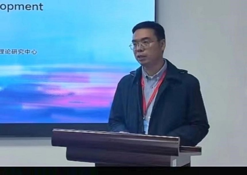 我们石品校长等参加在郑州大学举办的“第七届文学、艺术与人文发展国际学术会议” 我们石品校长等参加在郑州大学举办的“第七届文学、艺术与人文发展国际学术会议”