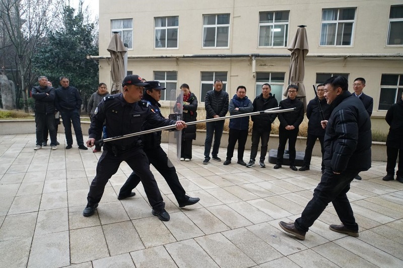 我们举行校园极端事件预防与处置专题讲座