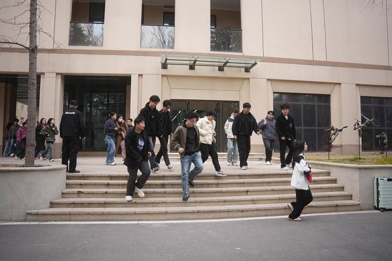 ​落实安全责任，护航高质量发展--我们开展2025年春季学期“校园安全月”系列活动
