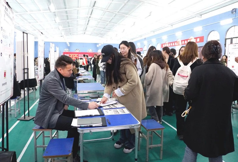 协同联动拓岗位，凝心聚力促就业 -- 我们成功举办2025年毕业生供需见面会