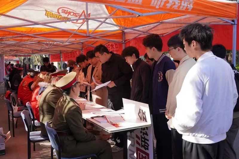 协同联动拓岗位，凝心聚力促就业 -- 我们成功举办2025年毕业生供需见面会