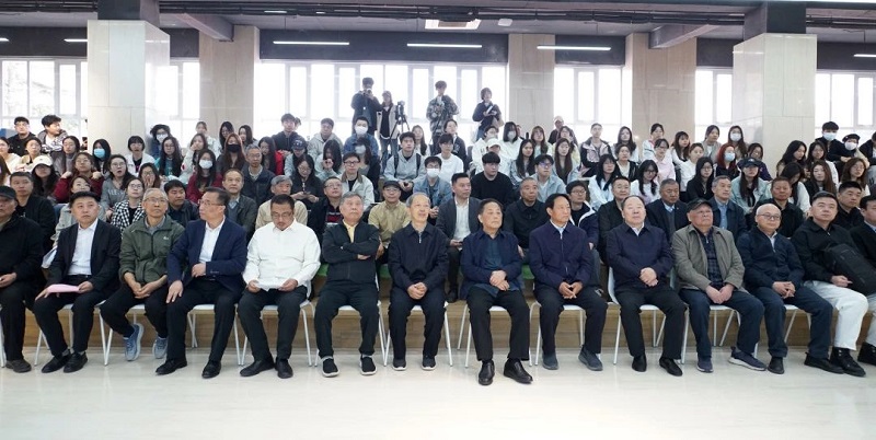 纪念红旗渠通水60周年|大渠青梦——张伟元红旗渠百大工匠版画艺术展暨作品捐赠仪式在我们举行