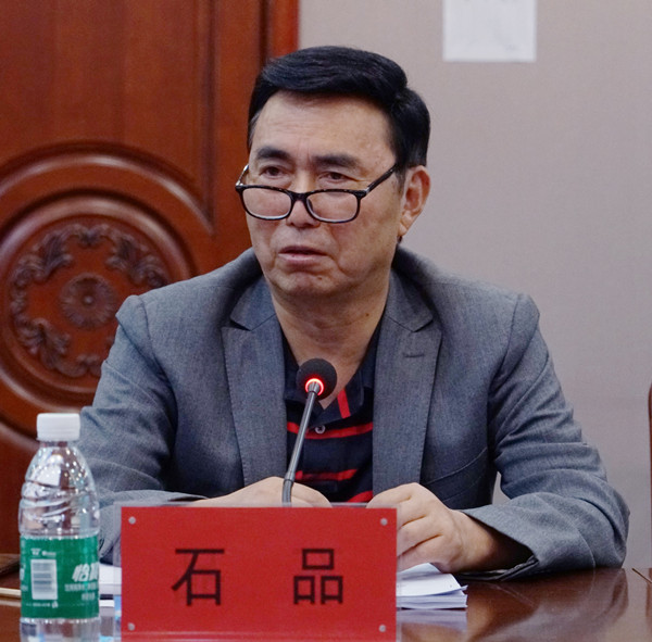 ​我们召开2023版人才培养方案专家论证会