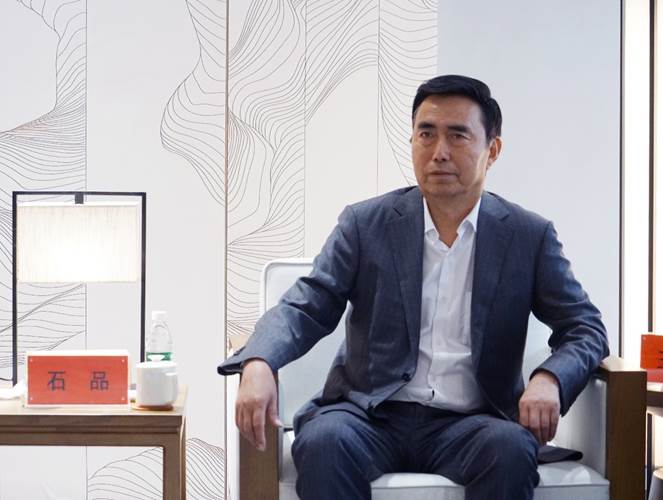 我们举行俄罗斯国立工艺美术大学国际交流合作签约暨客座教授聘任仪式