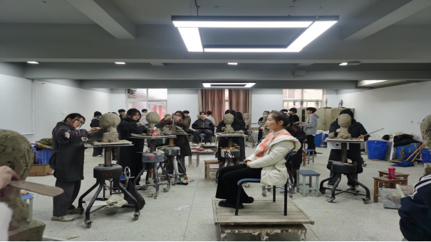收好心 起好步 开好局——我们新学期各项工作实现“开门红”