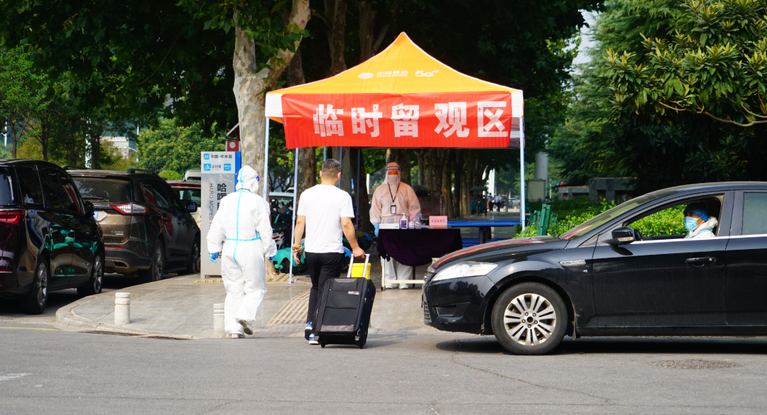 我们开展秋季学期学生返校疫情防控应急演练