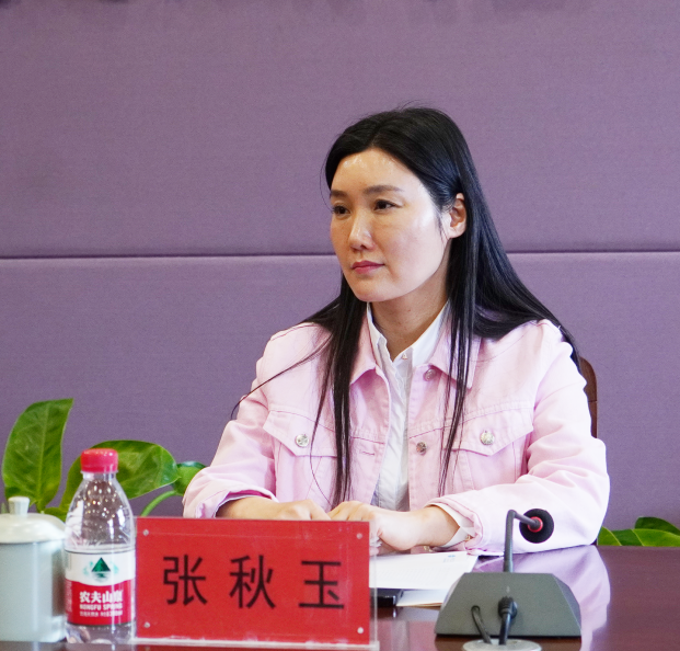 河南省美术馆馆长于会见一行莅临我们调研指导工作
