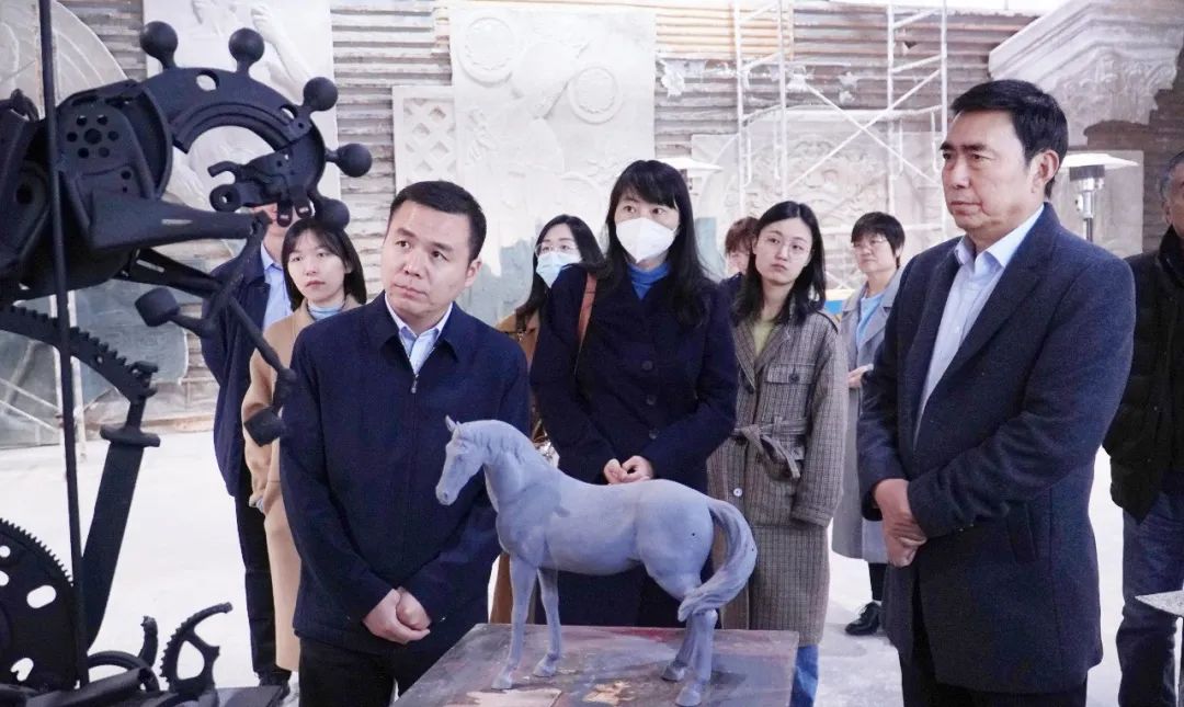 河南博物院副院长、工会主席史自强一行莅临我们调研指导工作