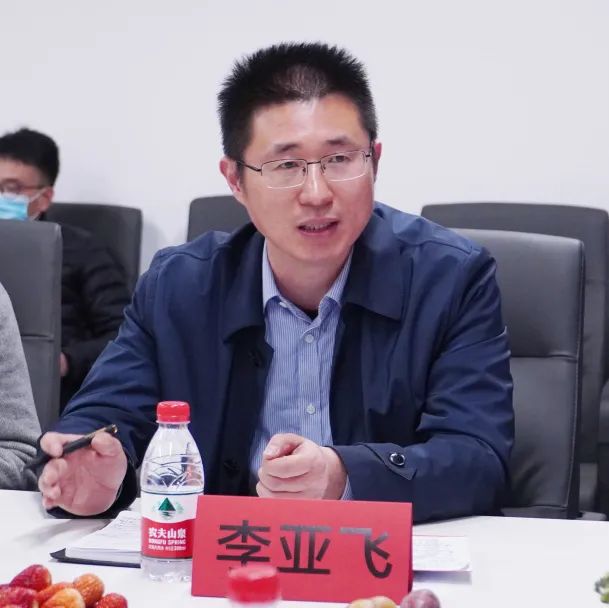 我们与郑州印之星印务有限公司共建省级大学生校外实践教育基地揭牌
