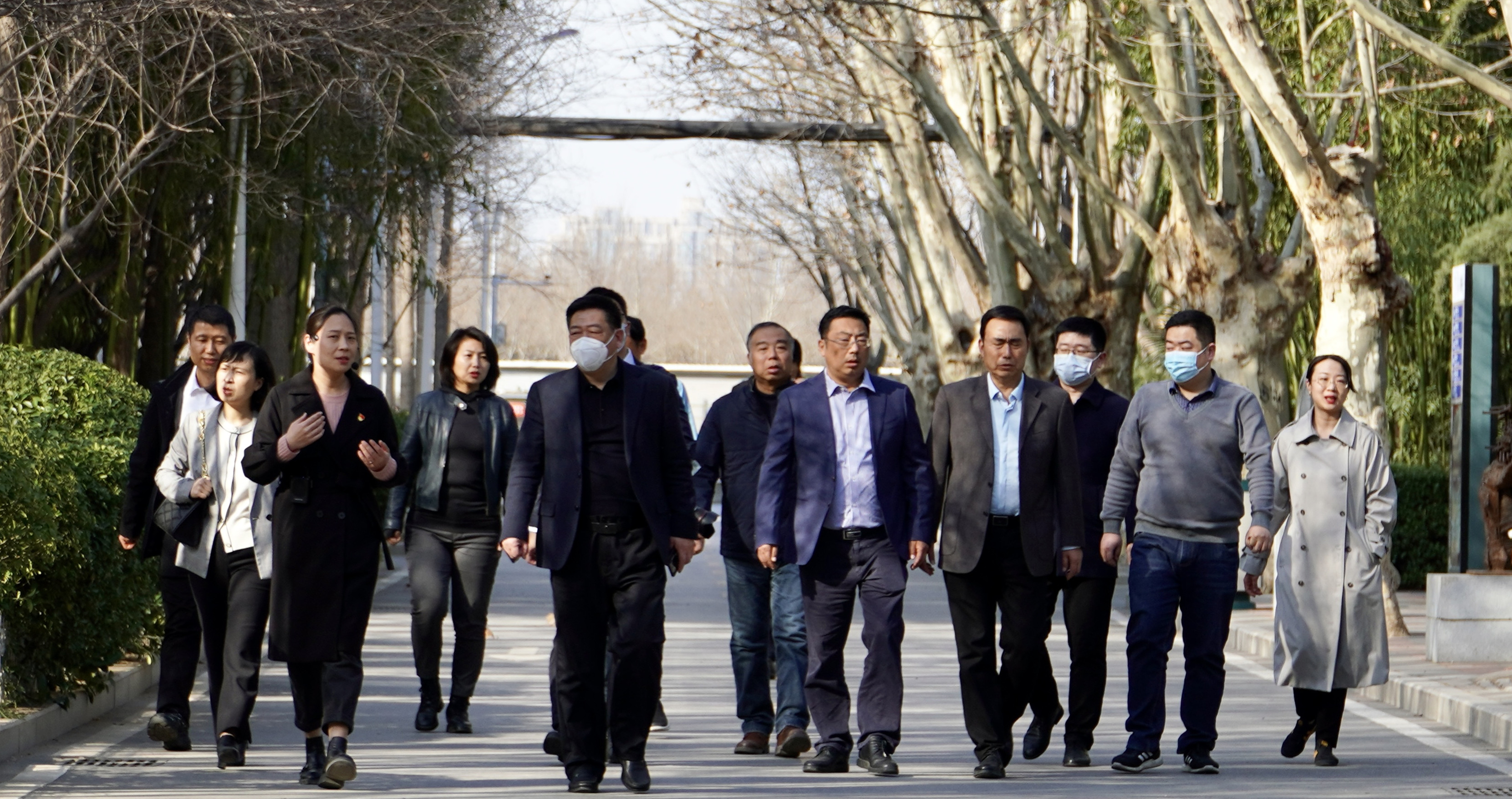 河南省教育厅高教处处长张水潮一行莅临我们调研指导工作