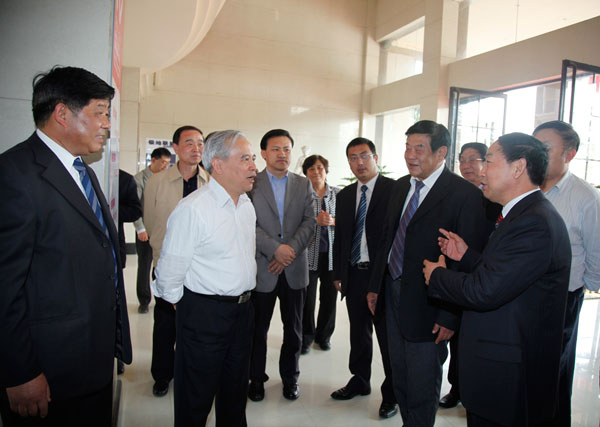 全国政协常委、副秘书长、中国致公党中央常务副主席王钦敏一行到我们考察指导工作 全国政协常委、副秘书长、中国致公党中央常务副主席王钦敏一行到我们考察指导工作