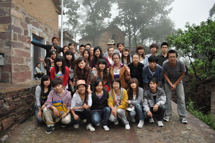 我们2009级学生远赴太行山写生 我们2009级学生远赴太行山写生