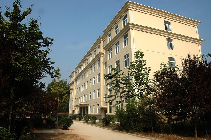 新学期新气象 我们基础设施建设又上一个新台阶 新学期新气象 我们基础设施建设又上一个新台阶