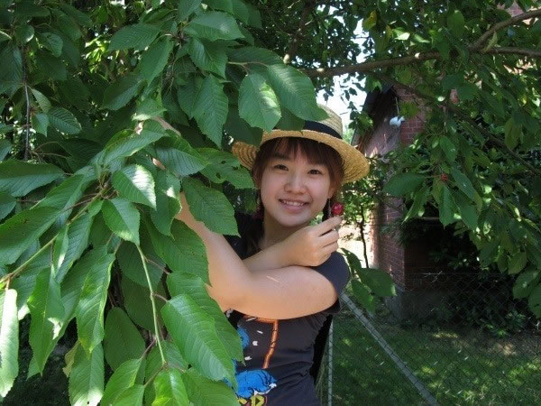 我们服装艺术设计专业张潇同学被英国南安普顿大学时尚管理专业的录取 我们服装艺术设计专业张潇同学被英国南安普顿大学时尚管理专业的录取