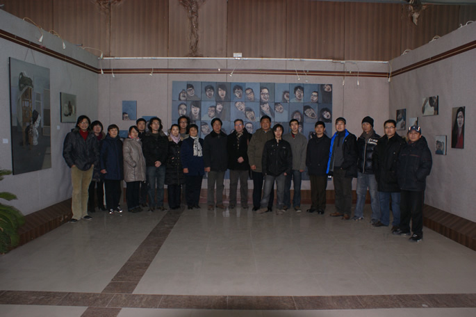 我们2007级油画班罗湘奇、胡小军同学举办油画联展 我们2007级油画班罗湘奇、胡小军同学举办油画联展