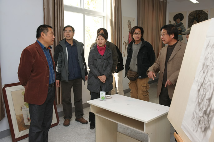 河南省文联主席马国强先生莅临我们指导工作