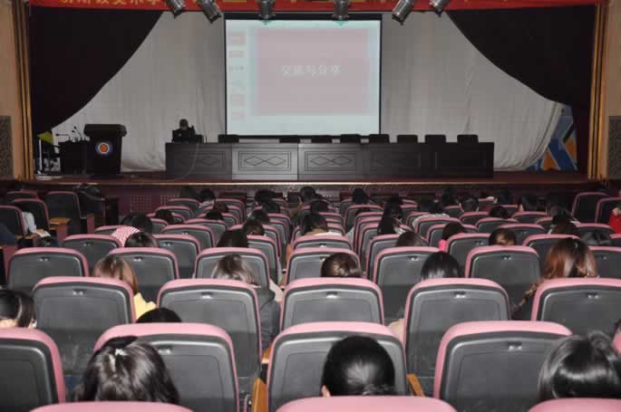 郑州盛邦品牌策划有限公司总经理赵安东来我们讲座