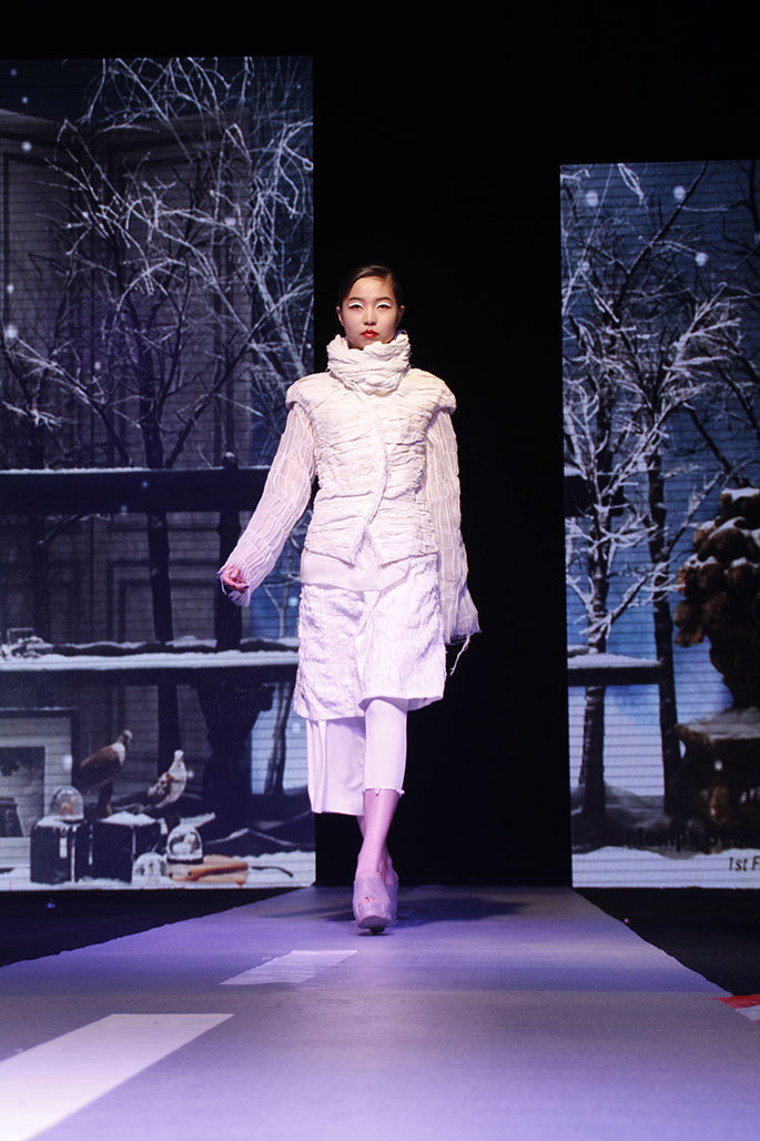 郑州轻工业学院易斯顿（国际）美术学院2014届毕业设计作品展成功举行