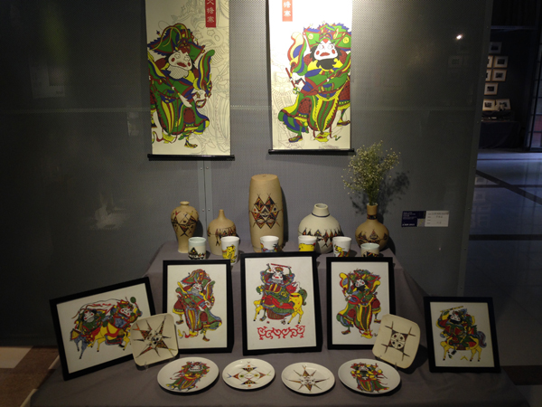 毕业展与校园活动开放月的亲密接触 ——郑轻易斯顿美术学院2015 “毕业季+开放月”活动启动