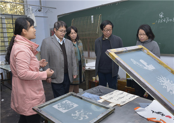 郑州轻工业学院督察组莅临我们视察指导工作 郑州轻工业学院督察组莅临我们视察指导工作