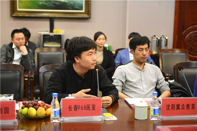 走进来，带你了解不一样的美术学院 ——我们2018美术教育中原行活动启动