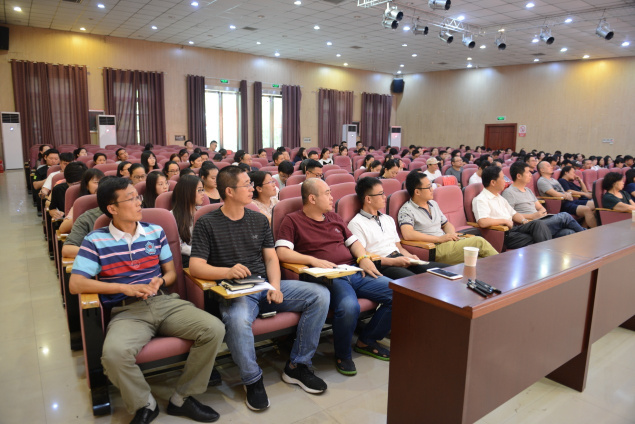 不忘立德树人初心 牢记人才培养使命 ——我们第十次思想政治工作经验交流会 不忘立德树人初心 牢记人才培养使命 ——我们第十次思想政治工作经验交流会