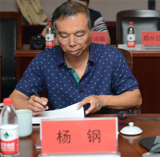河南省教育界学习贯彻习近平总书记 给中央美术学院老教授回信重要精神座谈会在我们召开