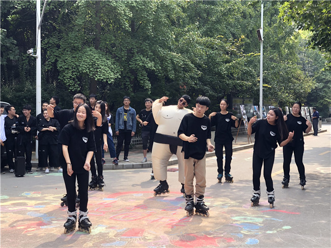 争鸣魅力社团 共建青春校园 ——我们第六届社团文化艺术节各项活动精彩呈现 争鸣魅力社团 共建青春校园 ——我们第六届社团文化艺术节各项活动精彩呈现