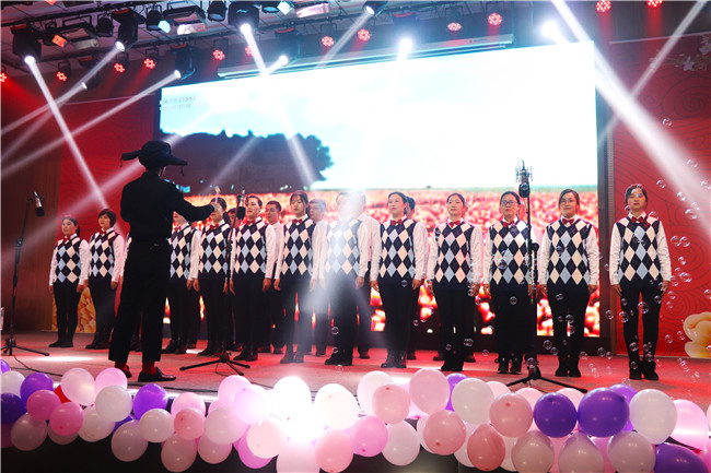 迎新年·放歌新时代 ——我们第五届教职工歌唱比赛精彩落幕