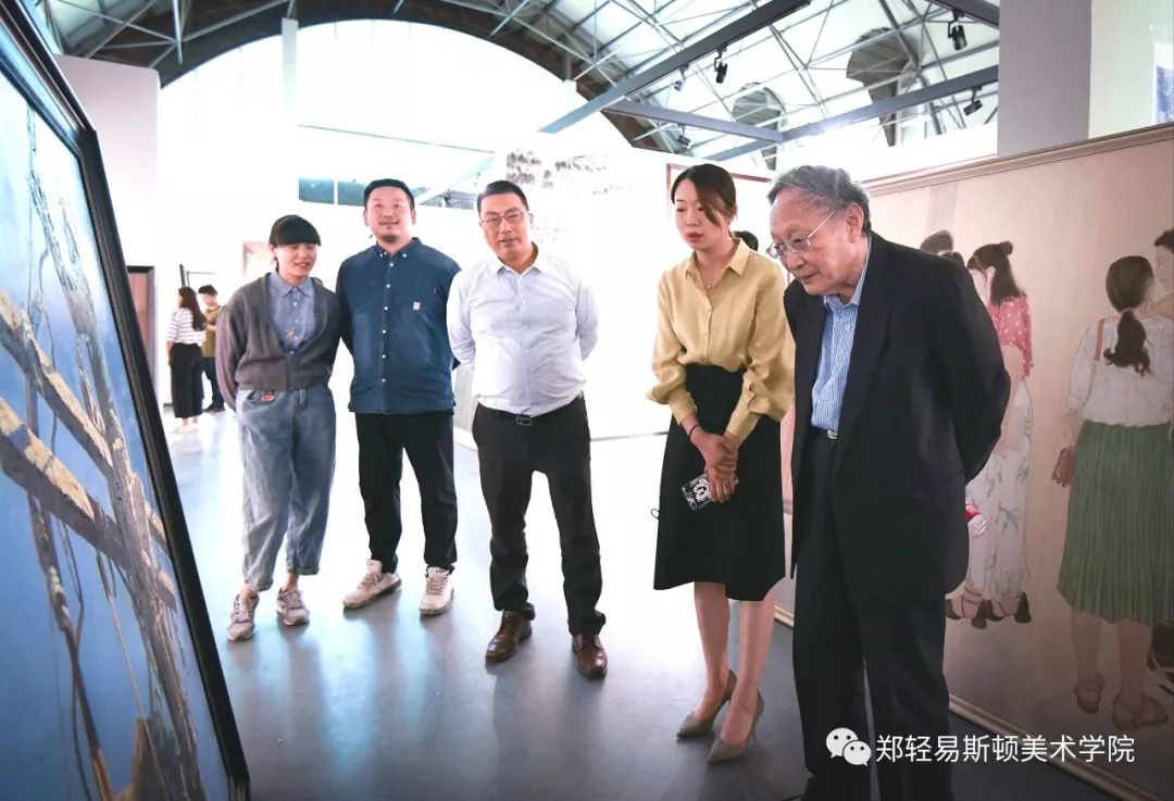 河南省美协专家团莅临我们指导备战第十三届全国美展工作