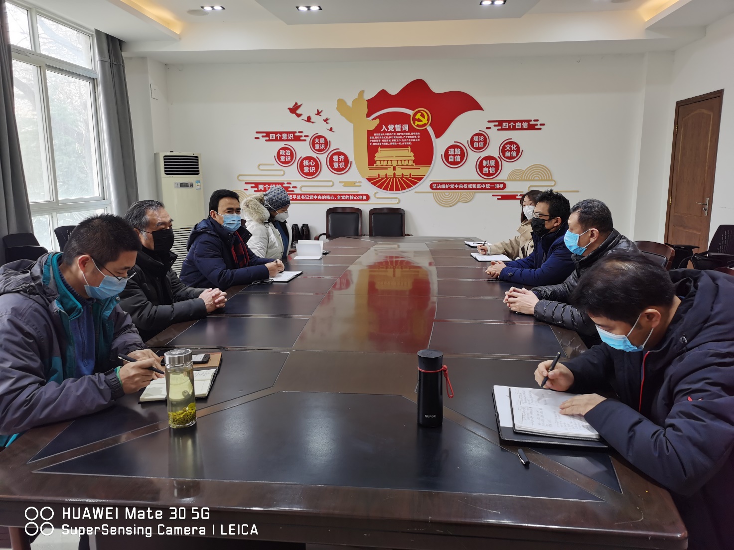 战疫情│我们石品院长创作《中国医魂》致敬抗疫英雄 战疫情│我们石品院长创作《中国医魂》致敬抗疫英雄