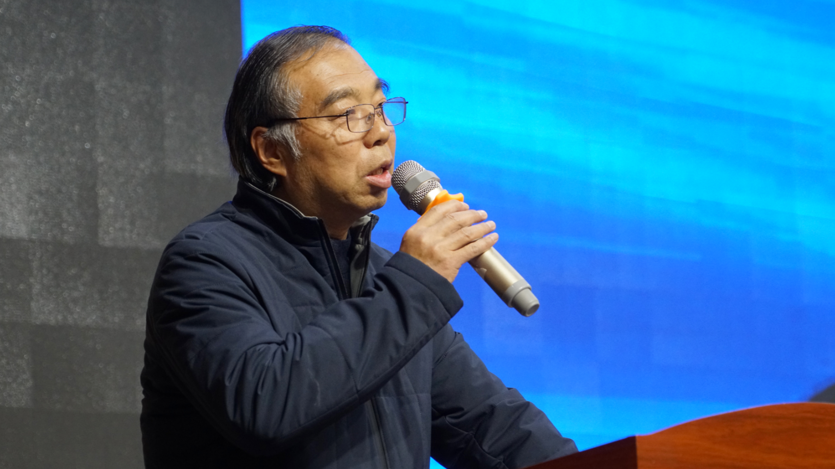 郑州大学音乐学院陈艳教授受邀到我们讲学 郑州大学音乐学院陈艳教授受邀到我们讲学