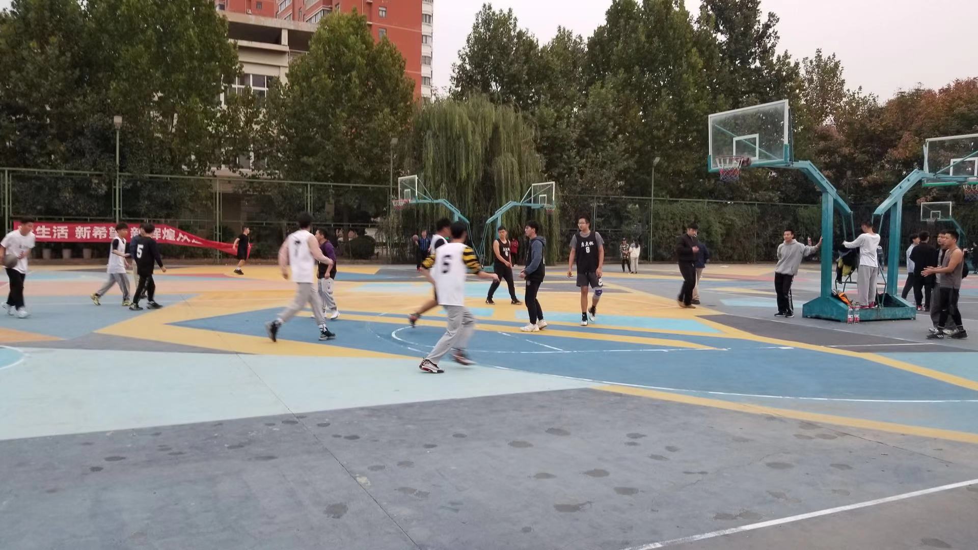 莘莘学子风采 菁菁魅力校园—“一见倾新”校园文化活动月综合报道 莘莘学子风采 菁菁魅力校园—“一见倾新”校园文化活动月综合报道
