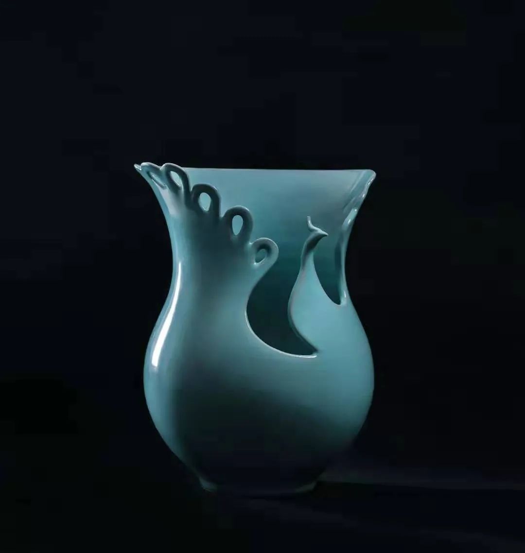 我们举办“黄河落天走东海——河南省当代陶瓷艺术研究展”系列学术讲座 我们举办“黄河落天走东海——河南省当代陶瓷艺术研究展”系列学术讲座