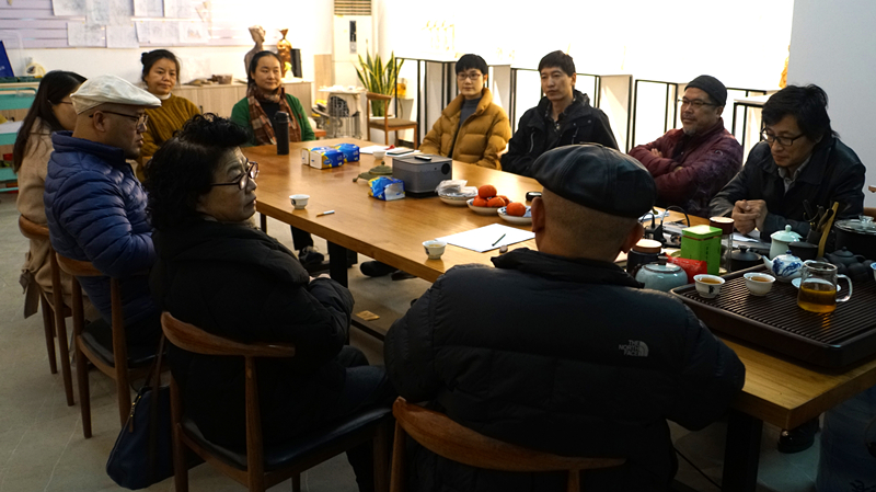 景德镇陶瓷大学张景辉教授到我们讲学 景德镇陶瓷大学张景辉教授到我们讲学