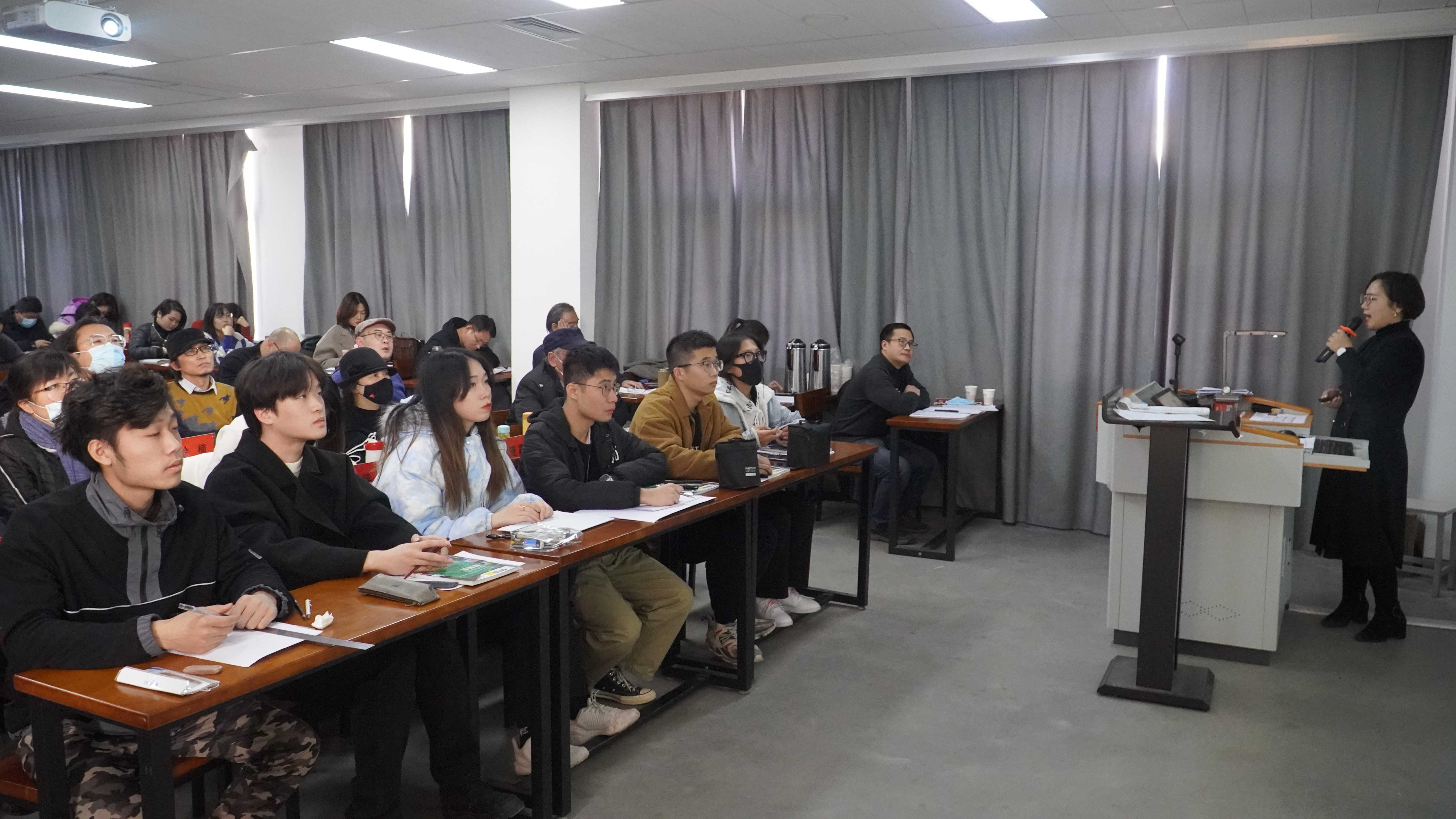 我们召开第十六届教学公开课比赛