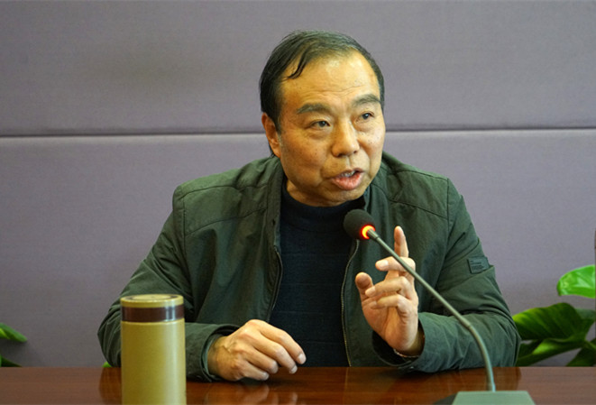 中原工学院白冰副教授到我们讲学 中原工学院白冰副教授到我们讲学