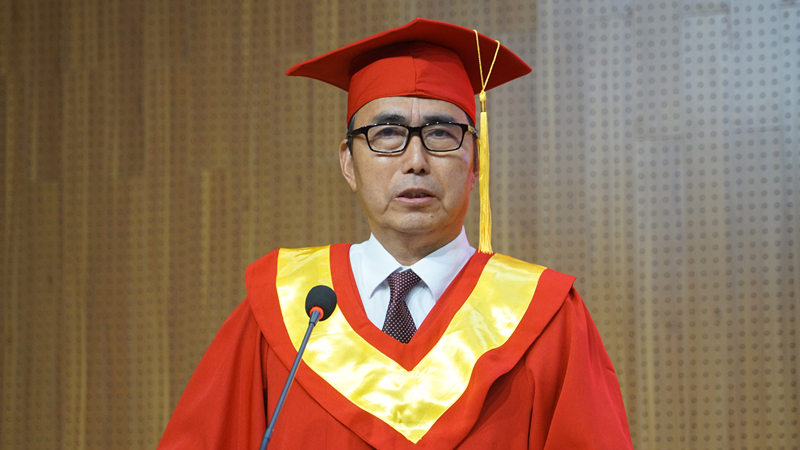 我们举行2021届学生毕业典礼暨学位授予仪式 我们举行2021届学生毕业典礼暨学位授予仪式