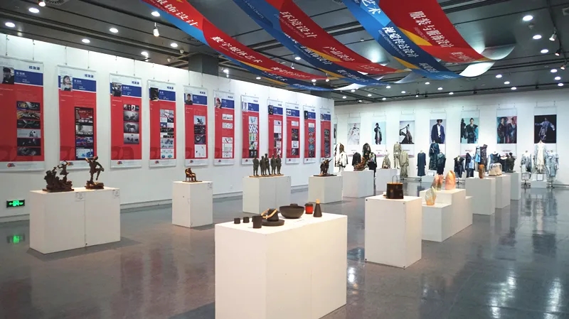 我们建院20周年师生优秀作品展圆满落幕 我们建院20周年师生优秀作品展圆满落幕