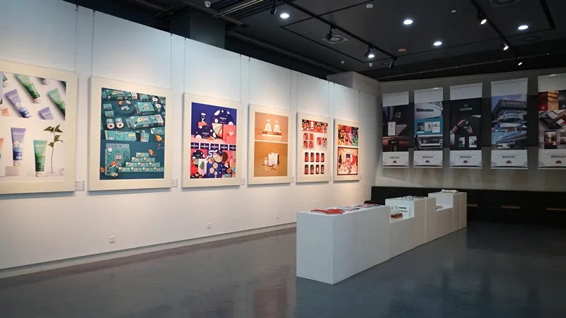 我们建院20周年师生优秀作品展圆满落幕 我们建院20周年师生优秀作品展圆满落幕